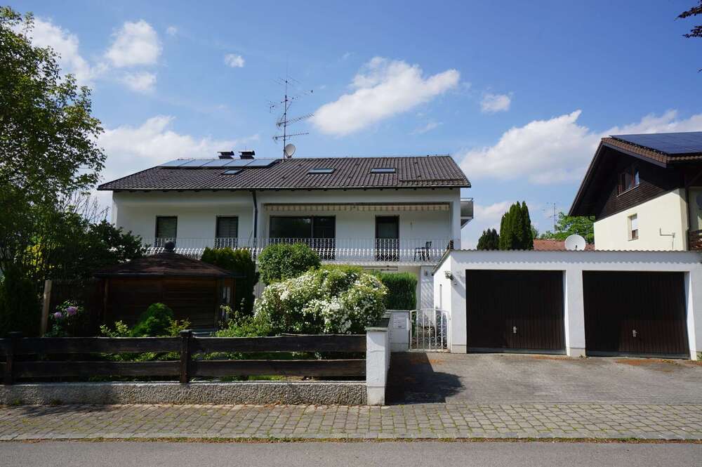 Thumbnail-Haus zum Kaufen in Gilching Geisenbrunn 1.098.800,00 € 203 m²