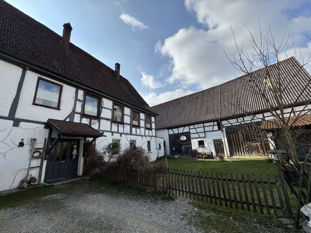Thumbnail-Haus zum Kaufen in Schelklingen 395.000,00 € 180 m²