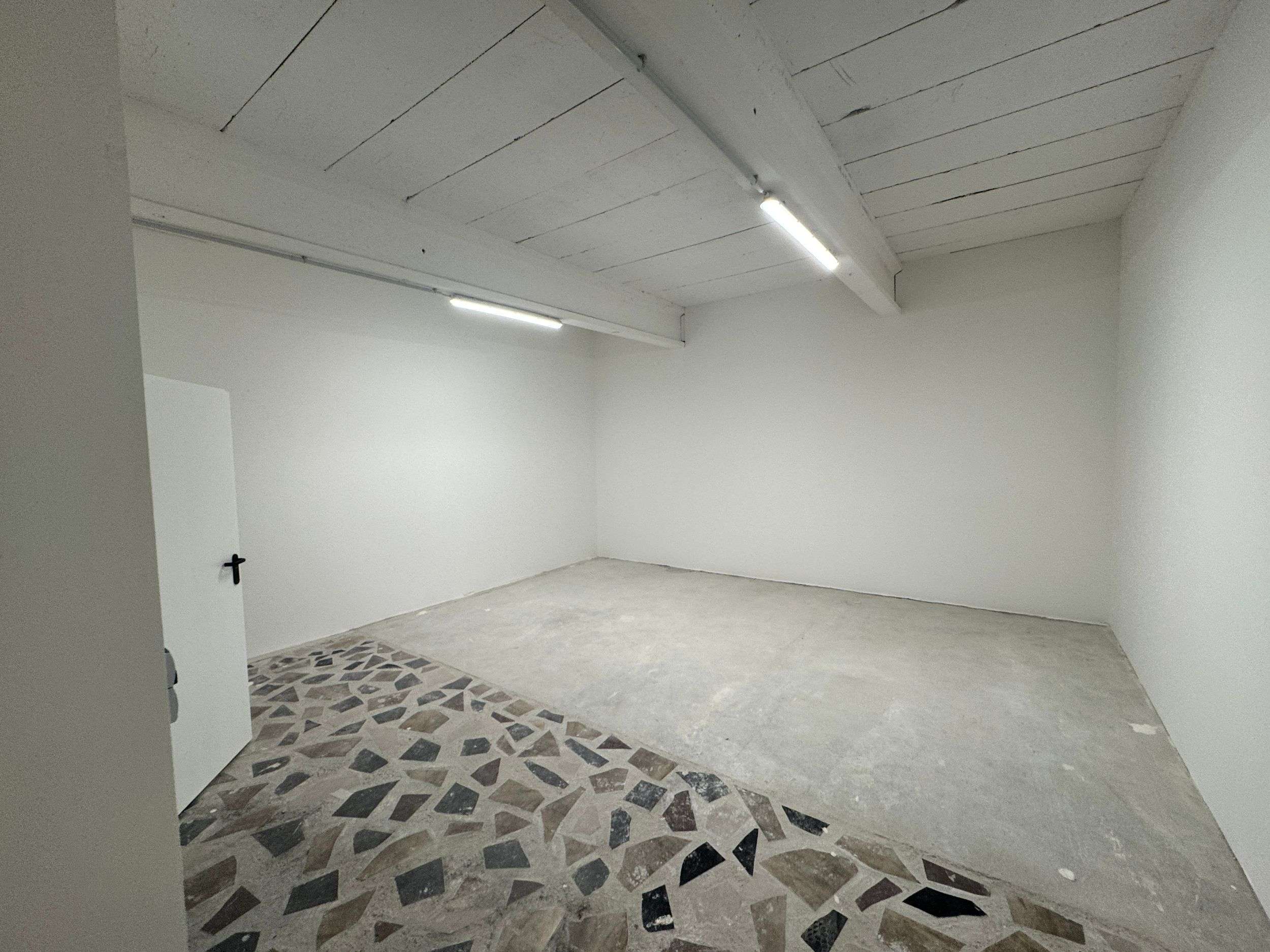 Thumbnail-Halle in Essen 250,00 € 35.31 m²