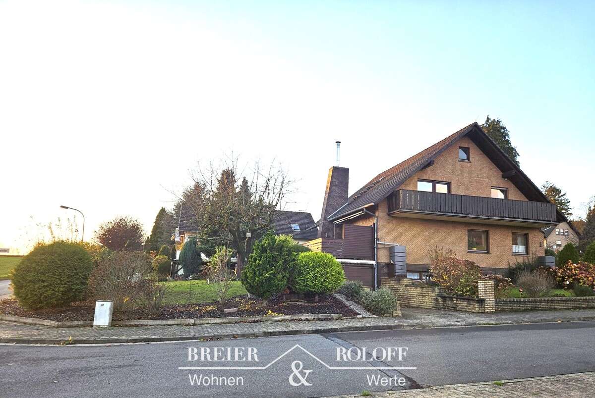 Thumbnail-Haus zum Kaufen in Rinteln Steinbergen 279.000,00 € 169 m²