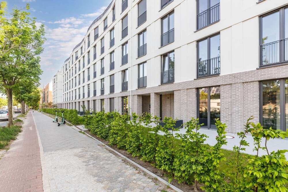 Thumbnail-Wohnung zum Mieten in Berlin 670,00 € 24.47 m²