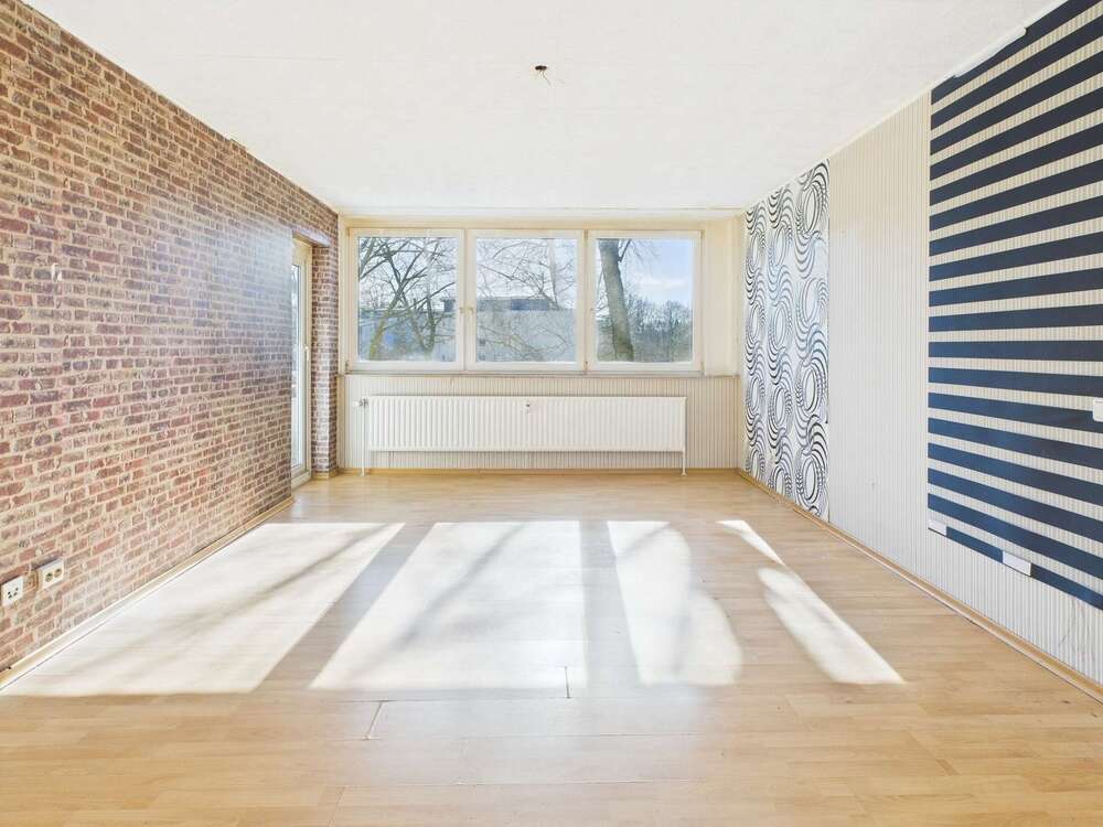 Thumbnail-Wohnung zum Kaufen in Gelsenkirchen 69.000,00 € 65.23 m²