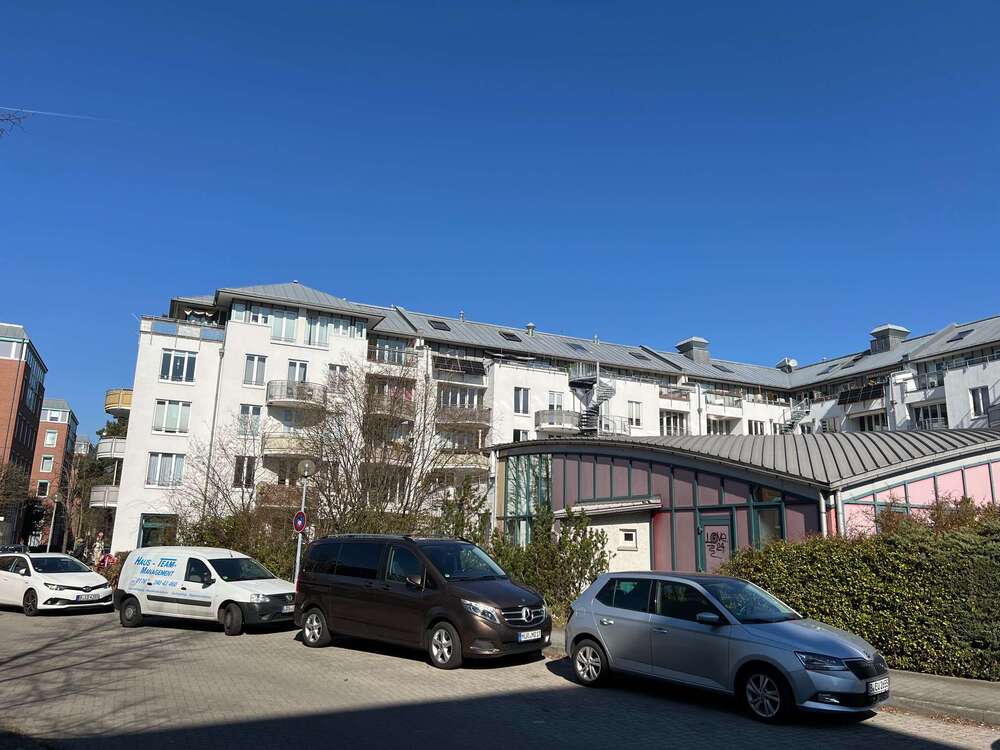 Thumbnail-Wohnung zum Kaufen in Berlin 270.000,00 € 47.71 m²