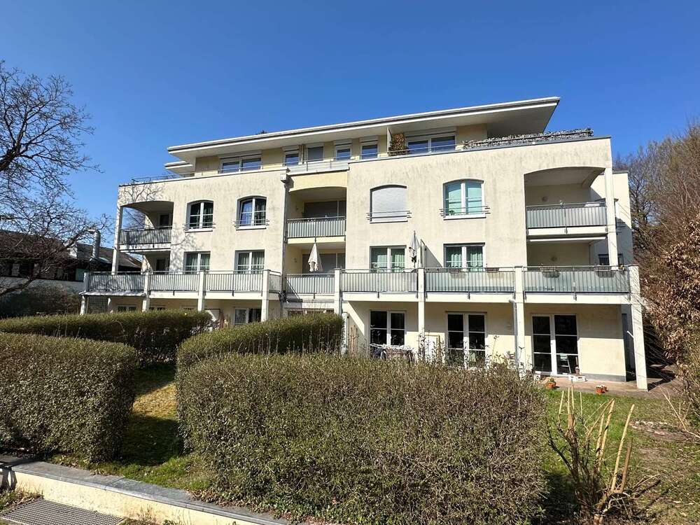 Thumbnail-Wohnung zum Kaufen in Freiburg im Breisgau 566.800,00 € 82.54 m²