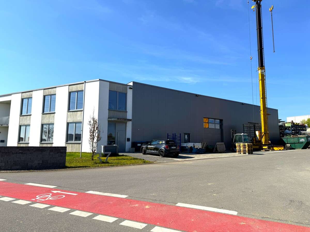 Thumbnail-Halle in Ehingen 4.400,00 € 576 m²