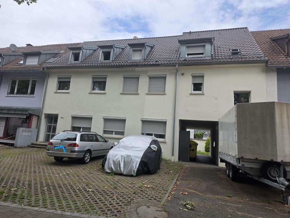 Thumbnail-Haus zum Kaufen in Stuttgart-Hedelfingen 798.000,00 € 257 m²