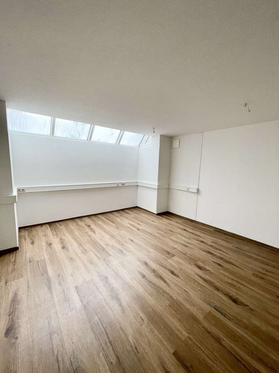 Thumbnail-Wohnung zum Kaufen in Dresden 249.000,00 € 87.72 m²