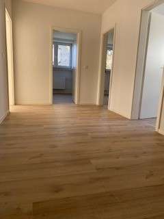 Thumbnail-Wohnung zum Mieten in Wuppertal 525,00 € 70.7 m²