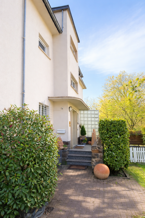 Thumbnail-Haus zum Kaufen in Bad Honnef 999.000,00 € 295.84 m²