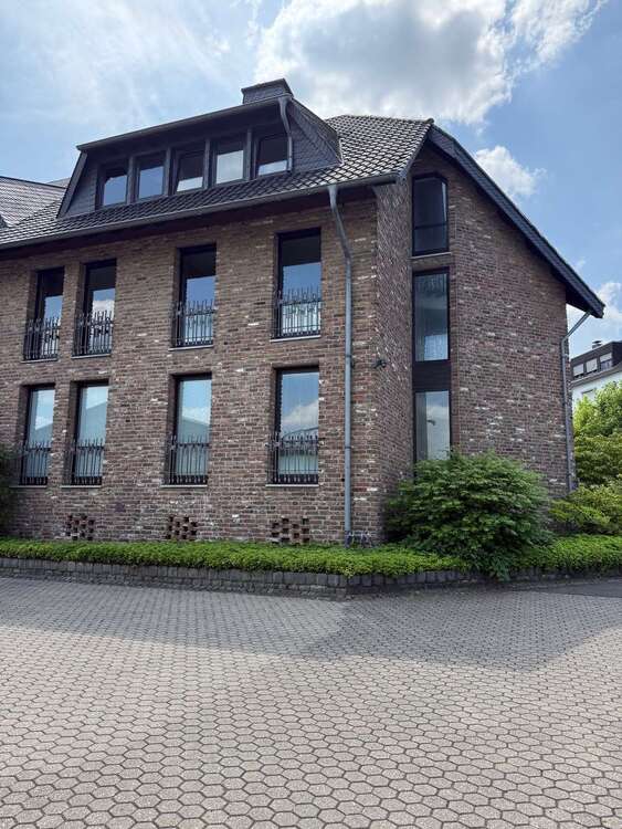 Thumbnail-Büro in Aachen 1.339,00 € 84 m²