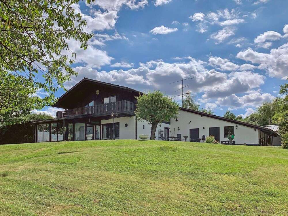 Thumbnail-Haus zum Kaufen in Hofkirchen 560.000,00 € 205 m²