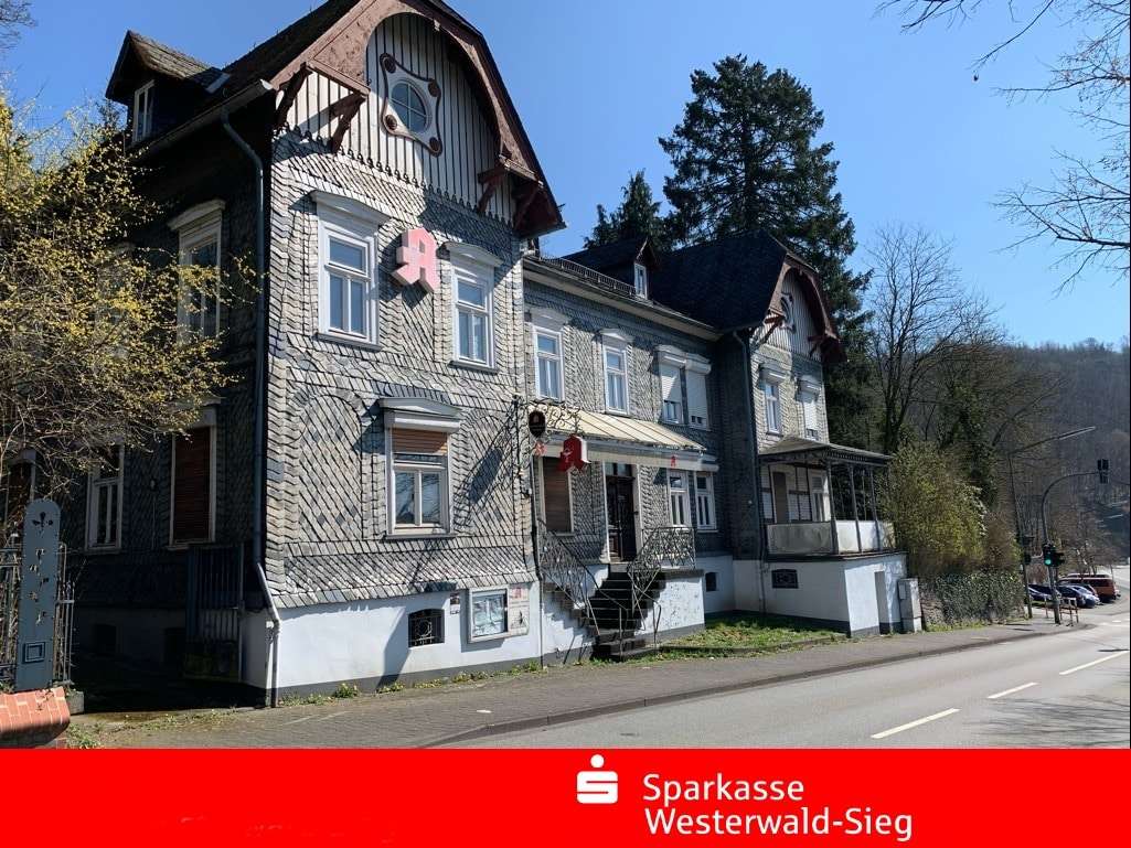 Thumbnail-Haus zum Kaufen in Kirchen 250.000,00 € 323 m²