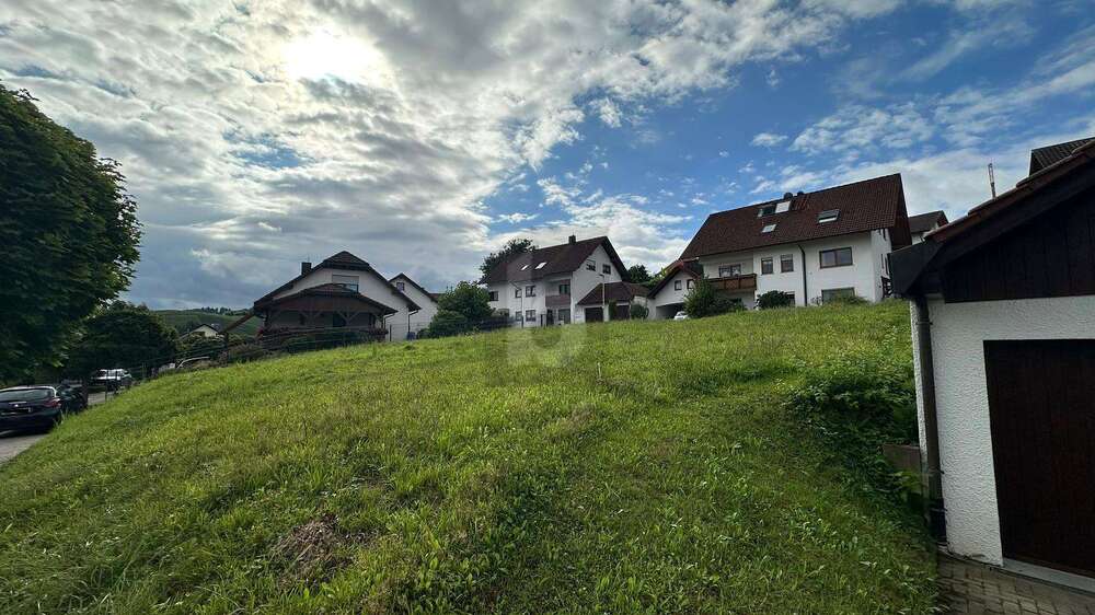 Thumbnail-Grundstück zu verkaufen in Oberkirch 162.000,00 € 326 m²