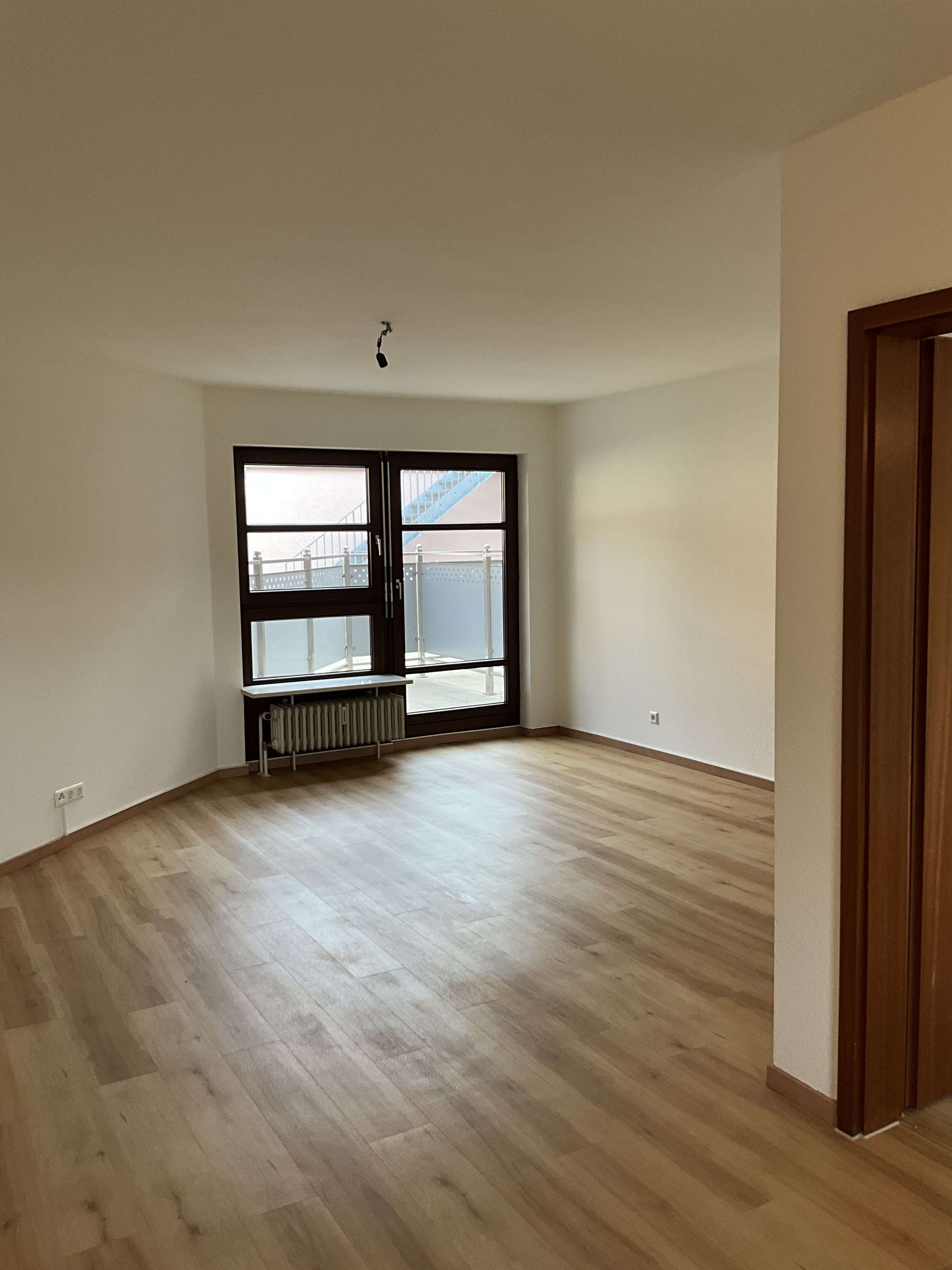 Thumbnail-Wohnung zum Mieten in Stuttgart 950,00 € 74 m²