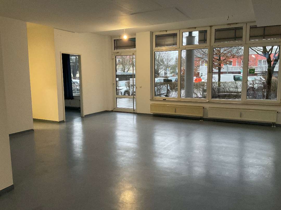 Thumbnail-Einzelhandel in Dachau 1.994,63 € 159.57 m²