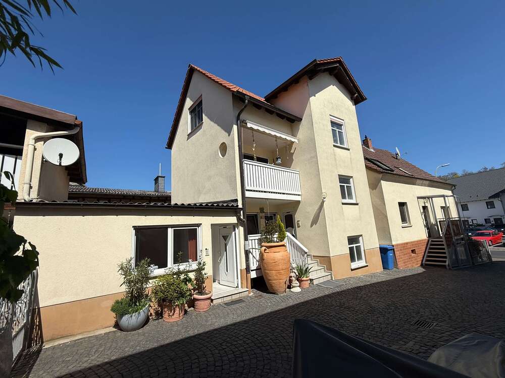 Thumbnail-Haus zum Kaufen in Freigericht 420.000,00 € 220 m²