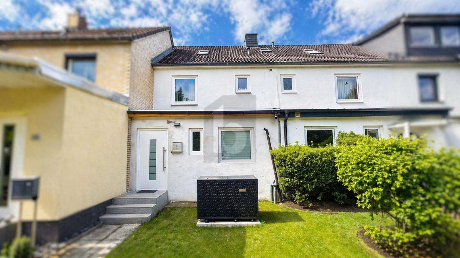 Thumbnail-Haus zum Kaufen in Hamburg Farmsen-Berne 690.000,00 € 130 m²