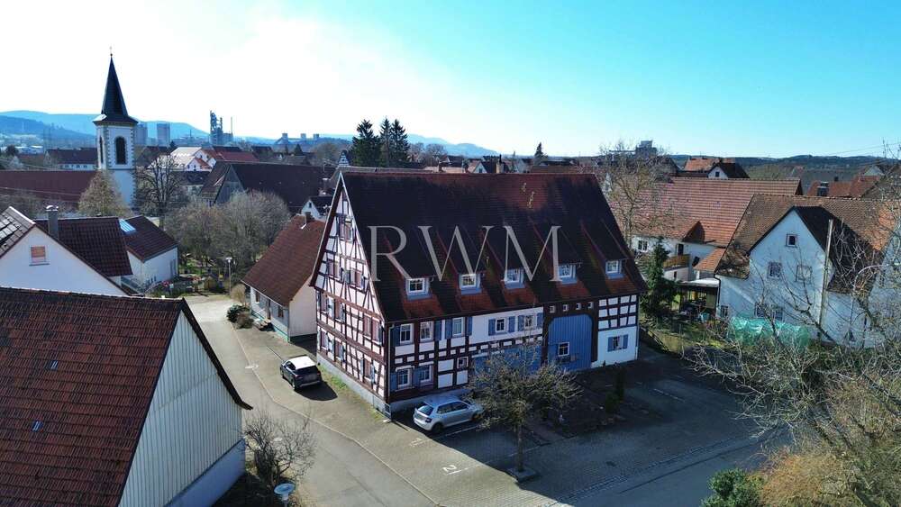 Thumbnail-Haus zum Kaufen in Balingen 699.000,00 € 443.15 m²