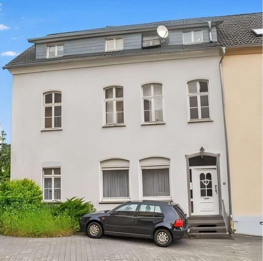 Thumbnail-Haus zum Kaufen in Betzdorf 199.000,00 € 192 m²