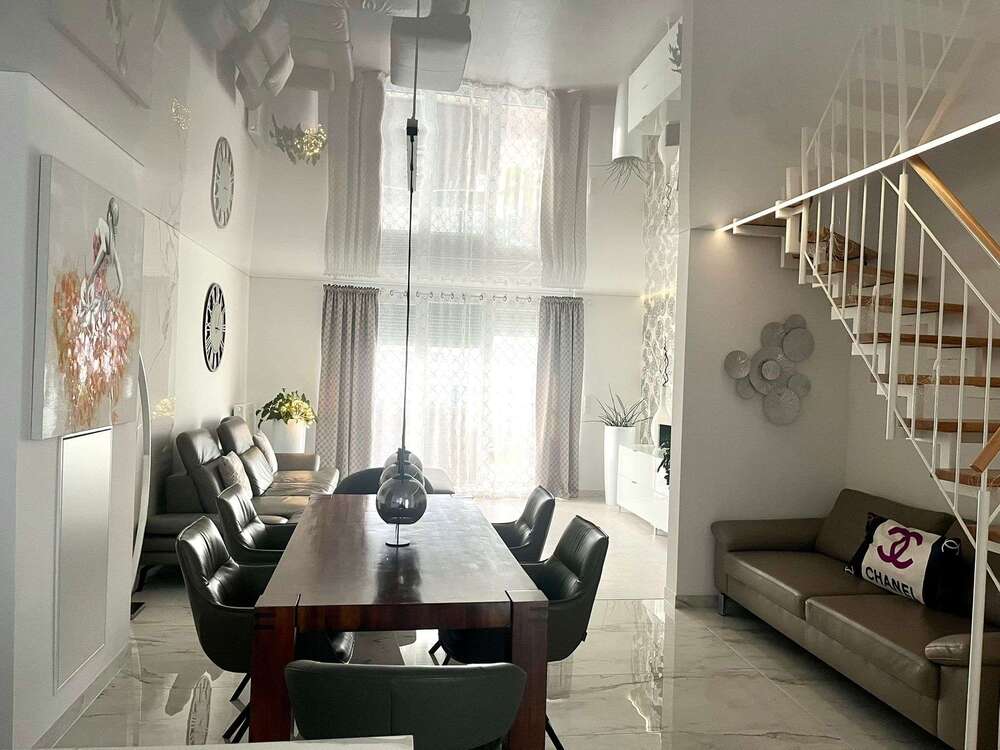 Thumbnail-Haus zum Mieten in Linkenheim 2.060,00 € 143 m²
