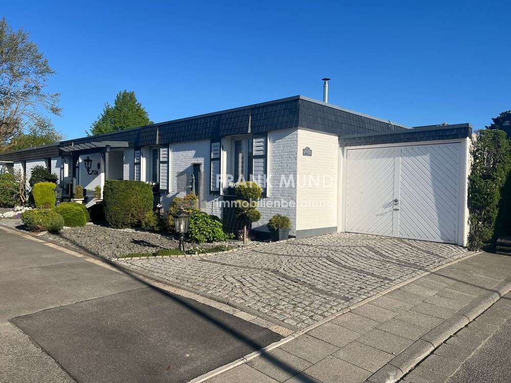 Thumbnail-Haus zum Kaufen in Mönchengladbach-Wickrath 539.000,00 € 211 m²
