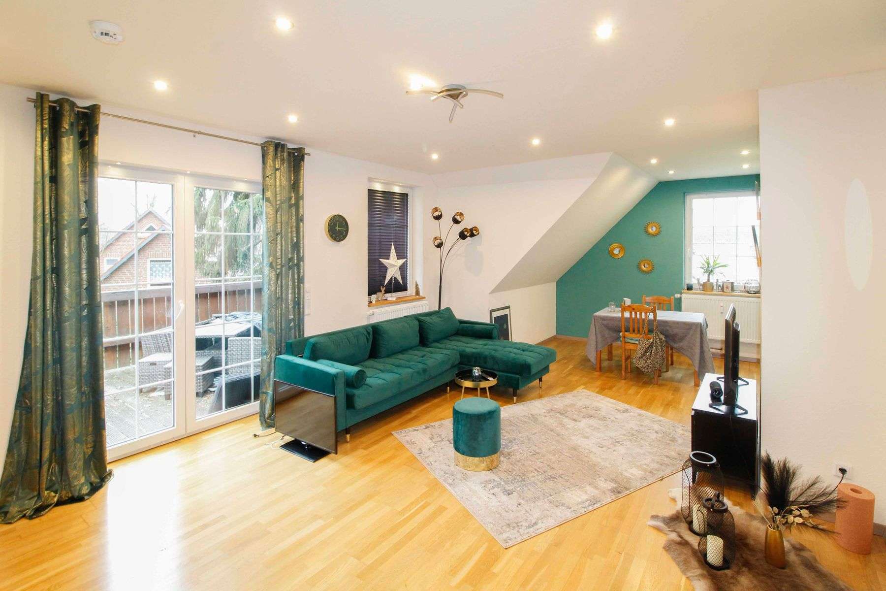 Thumbnail-Haus zum Kaufen in Südheide 380.000,00 € 283.46 m²