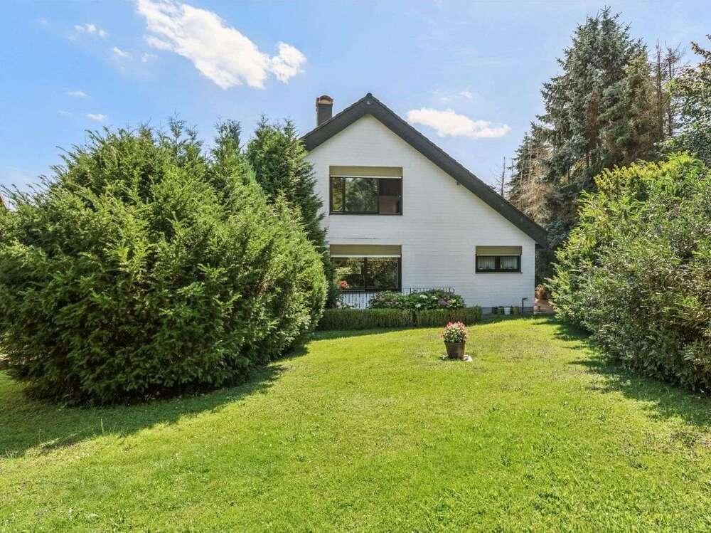 Thumbnail-Haus zum Kaufen in Staufenberg 299.000,00 € 210 m²