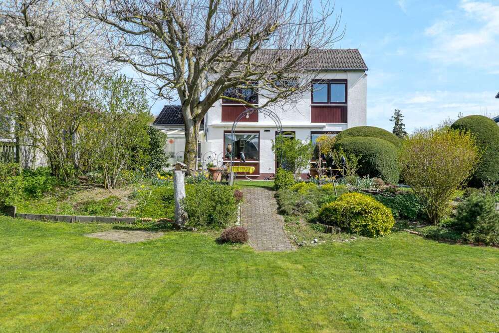 Thumbnail-Haus zum Kaufen in Wehrheim 570.000,00 € 140 m²