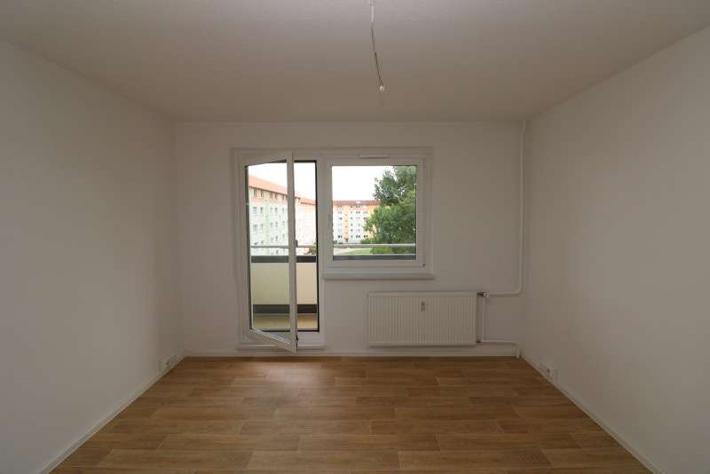 Thumbnail-Wohnung zum Mieten in Freiberg 359,00 € 55.22 m²