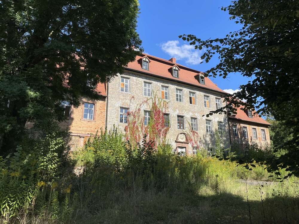Thumbnail-Haus zum Kaufen in Borna 1.500.000,00 € 2770 m²