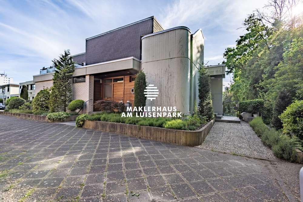 Thumbnail-Haus zum Kaufen in Mannheim Niederfeld 1.350.000,00 € 279 m²