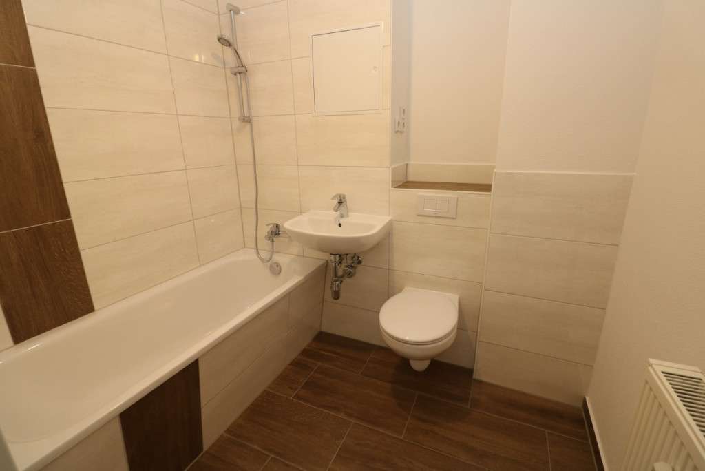 Thumbnail-Wohnung zum Mieten in Freiberg 469,00 € 66.37 m²