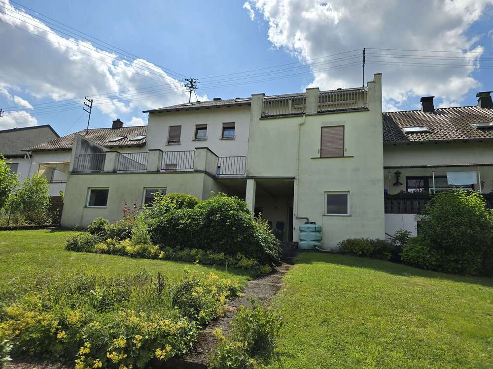 Thumbnail-Haus zum Kaufen in Lebach 268.000,00 € 284 m²