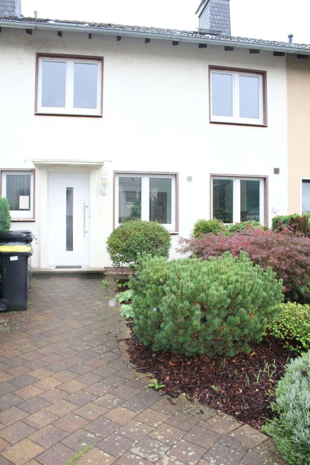 Thumbnail-Haus zum Mieten in Bielefeld 1.750,00 € 165 m²