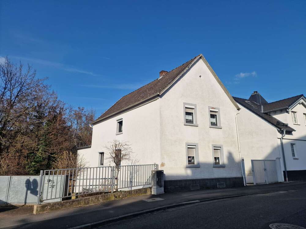 Thumbnail-Haus zum Kaufen in Aschaffenburg 319.000,00 € 189.6 m²