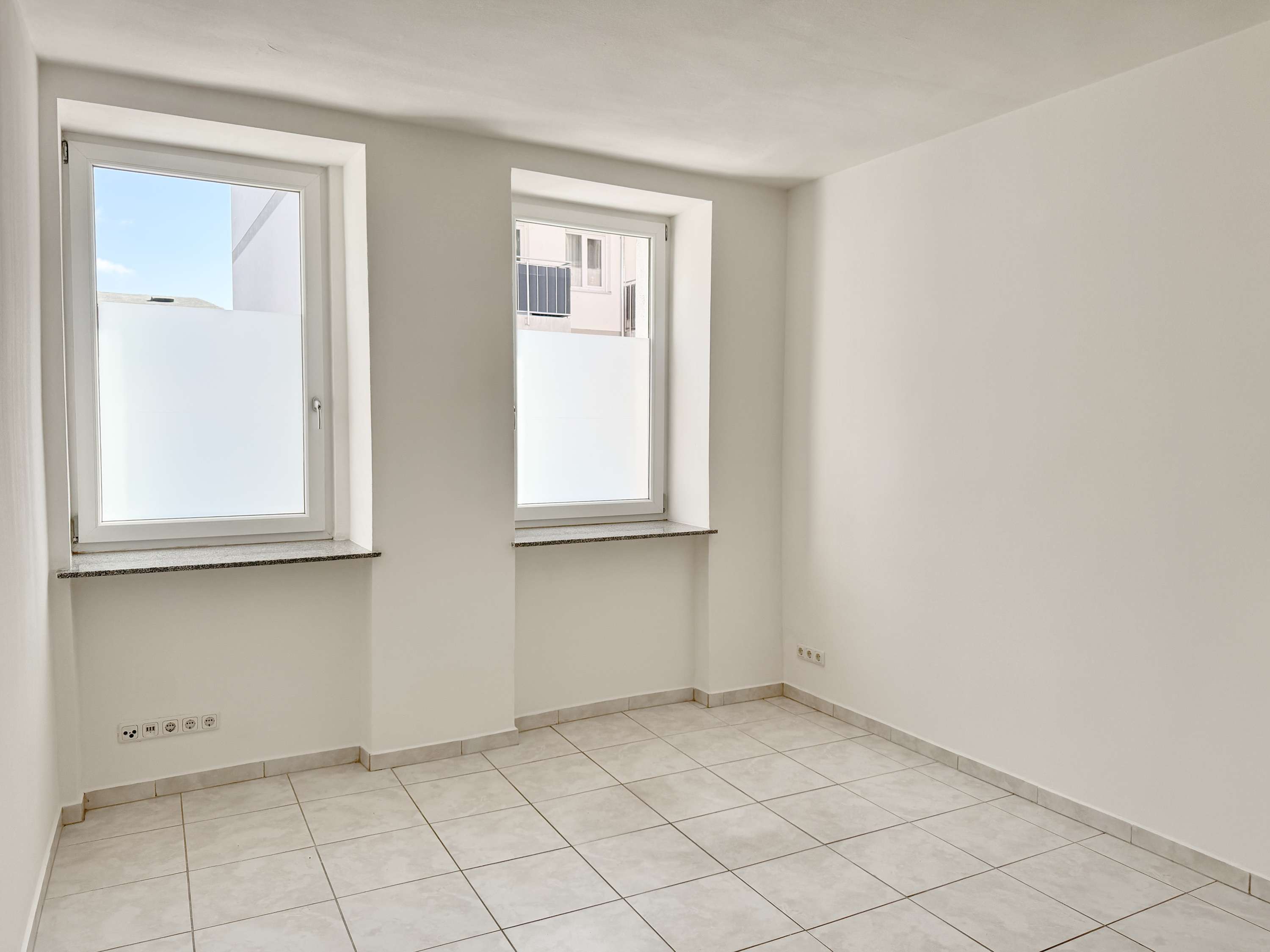 Thumbnail-Wohnung zum Mieten in Brandenburg an der Havel 275,00 € 26 m²