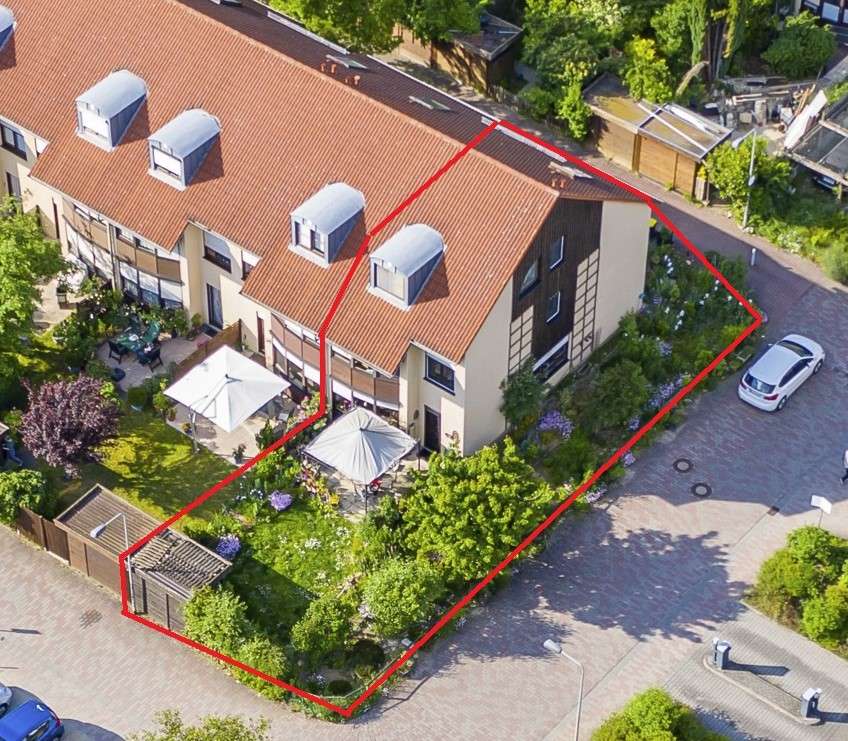 Thumbnail-Haus zum Kaufen in Frankfurt am Main 749.000,00 € 156 m²