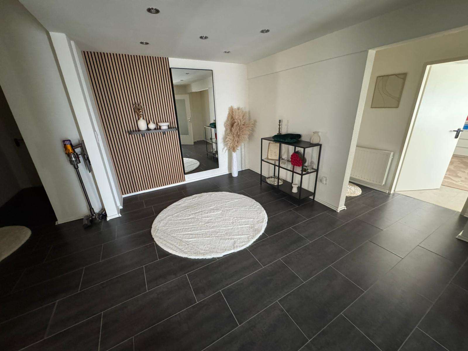 Thumbnail-Wohnung zum Mieten in Schwlem 910,00 € 115 m²