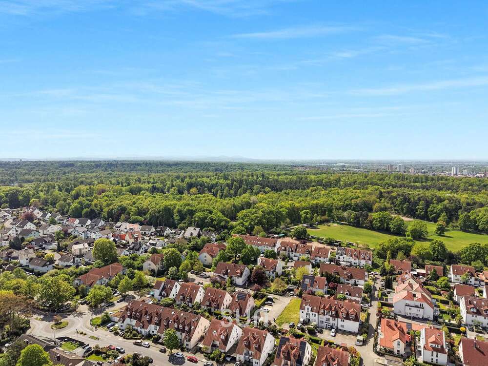 Thumbnail-Haus zum Kaufen in Dreieich 799.000,00 € 257 m²