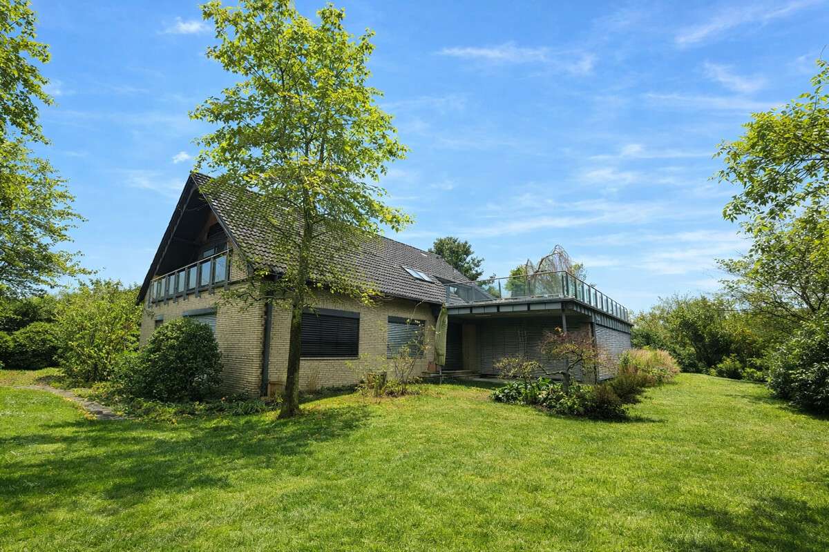 Thumbnail-Haus zum Kaufen in Buxtehude 769.000,00 € 256 m²