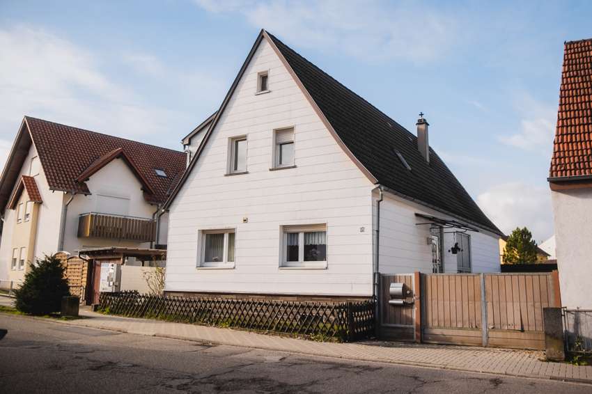 Thumbnail-Haus zum Kaufen in Mühlhausen 395.000,00 € 151 m²