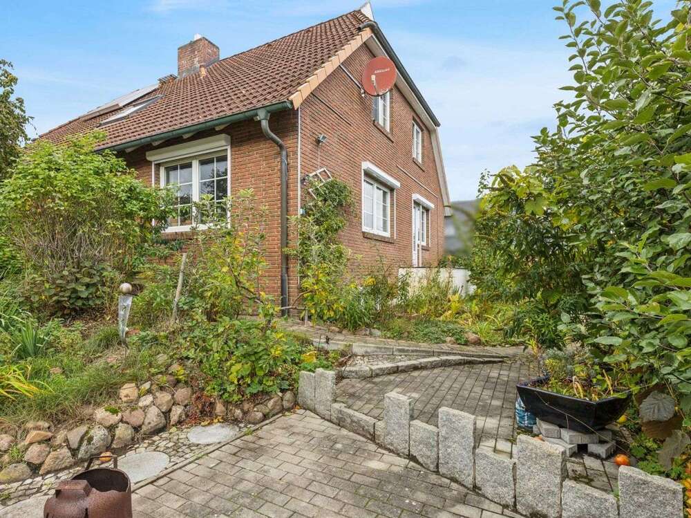 Thumbnail-Haus zum Kaufen in Bleckede 369.000,00 € 187.9 m²