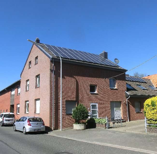 Thumbnail-Haus zum Kaufen in Heinsberg-Straeten 538.000,00 € 275 m²