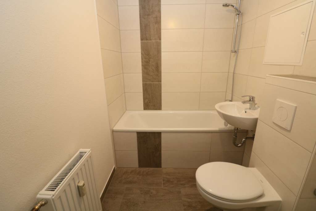 Thumbnail-Wohnung zum Mieten in Freiberg 389,00 € 55.26 m²