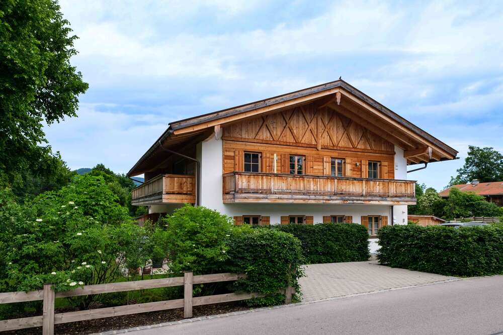 Thumbnail-Wohnung zum Mieten in Rottach-Egern 1.800,00 € 93 m²