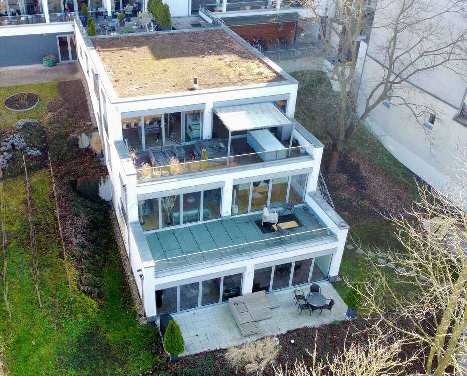 Thumbnail-Wohnung zum Kaufen in Halle (Saale) 595.000,00 € 126 m²