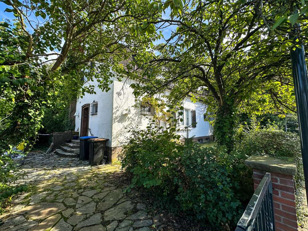 Thumbnail-Haus zum Kaufen in Meerbusch 815.000,00 € 200 m²