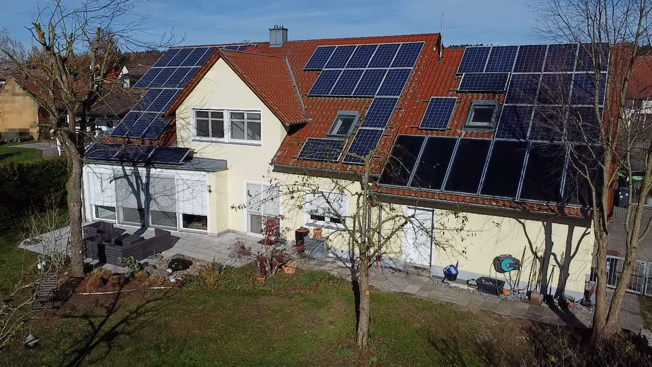 Thumbnail-Haus zum Kaufen in Aichach Oberschneitbach 1.179.000,00 € 282.08 m²