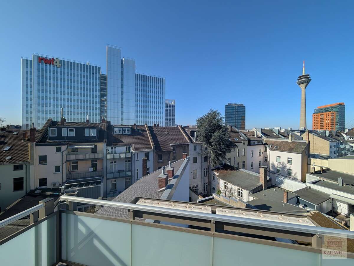 Thumbnail-Wohnung zum Mieten in Düsseldorf 2.650,00 € 112 m²