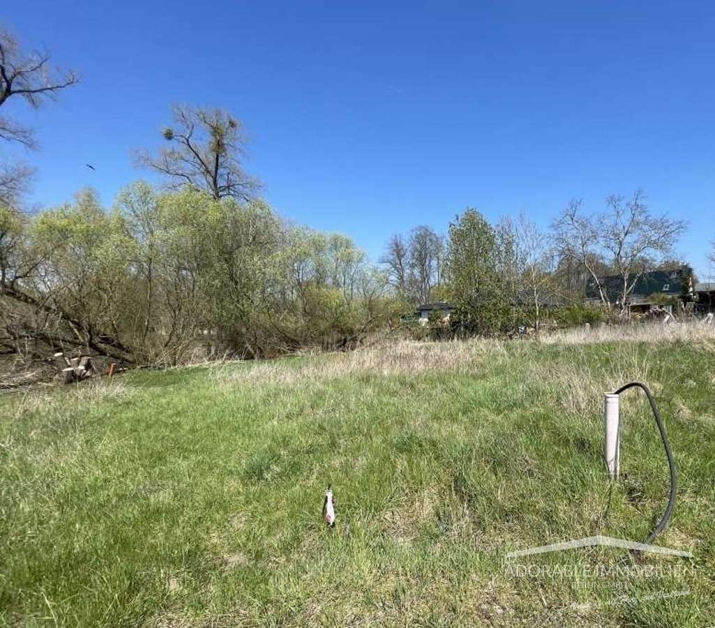 Thumbnail-Grundstück zu verkaufen in Oberkrämer 249.000,00 € 1249 m²